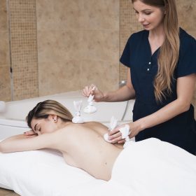 medium-shot-girl-getting-spa-treatment